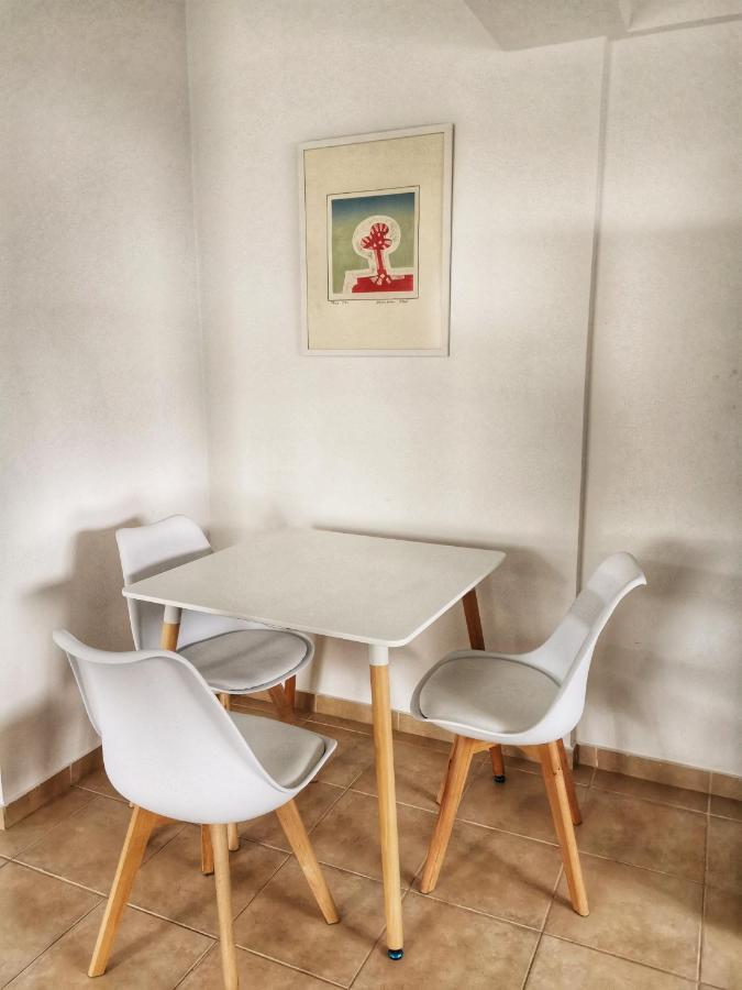 Flemigks 1 Bedroom Appartement Lárnaka Eksteriør bilde